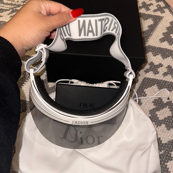 Dior Womens Club 1 Sun Visor J'ADIOR Logo Adjustable white grey - Picture 2 of 9